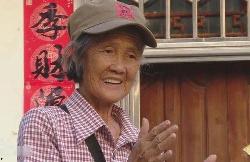 国外人看中国人吃瓜视频,揭秘网络热点的国际影响力